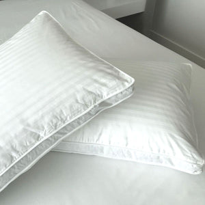 Oreiller Doux confort, semi-moelleux | Sous la couette