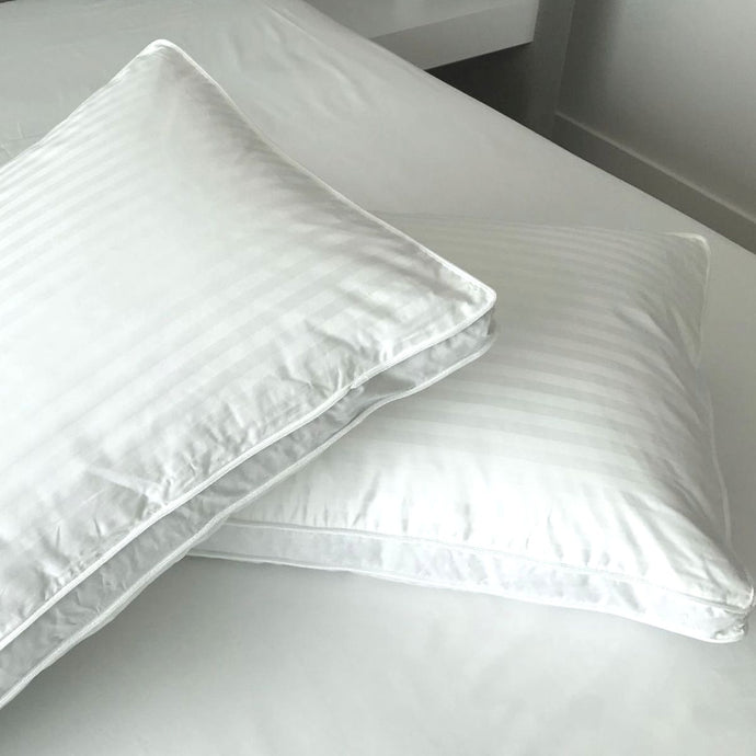 Oreiller Doux confort, semi-moelleux | Sous la couette
